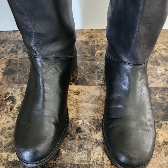 Stuart Weitzman Black Leather Knee-High Boots With Silver Bead Trim Size 7 1/2 - Picture 5 of 13